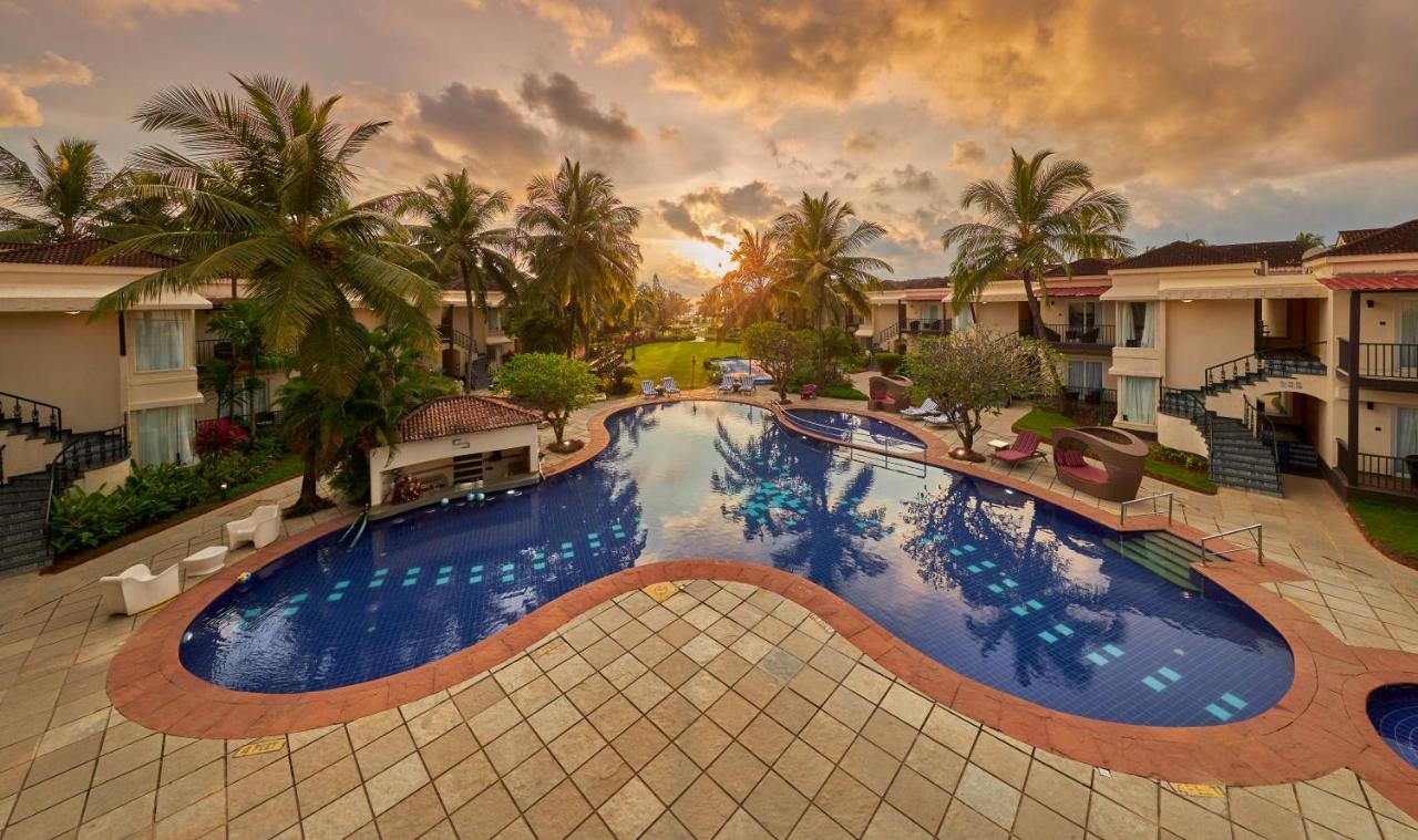 Royal Orchid Beach Resort & Spa, Utorda Beach Goa Dış mekan fotoğraf