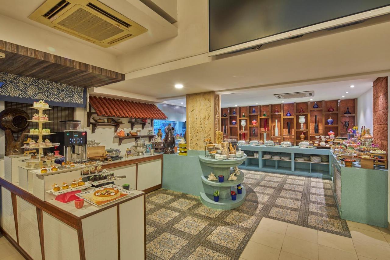 Royal Orchid Beach Resort & Spa, Utorda Beach Goa Dış mekan fotoğraf