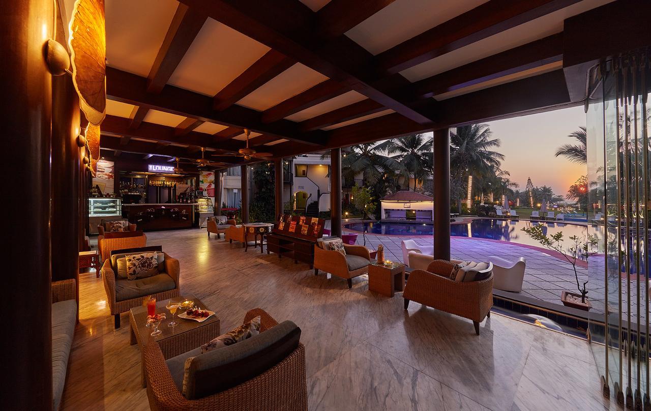 Royal Orchid Beach Resort & Spa, Utorda Beach Goa Dış mekan fotoğraf